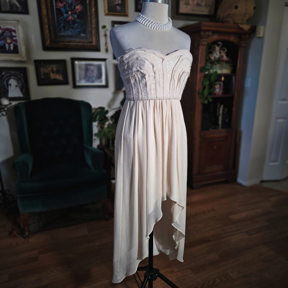 BCBG Paris Chic Cream Strapless High Low‎ Prom Formal Evening Gown Dress
